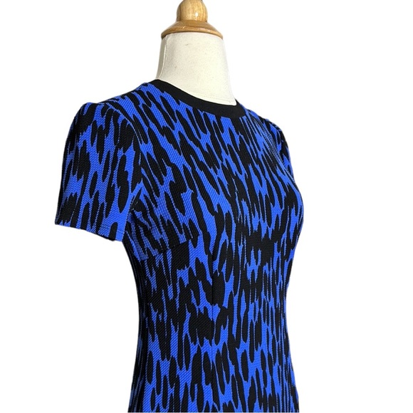 LONDON TIMES Form Fitting Dress Short Sleeve Flounce Dress, 4P - Picture 4 of 15